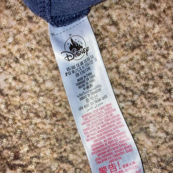Disney Parks - Life is Full of Adventure - Size 1X - EUC - Picture 11 of 12
